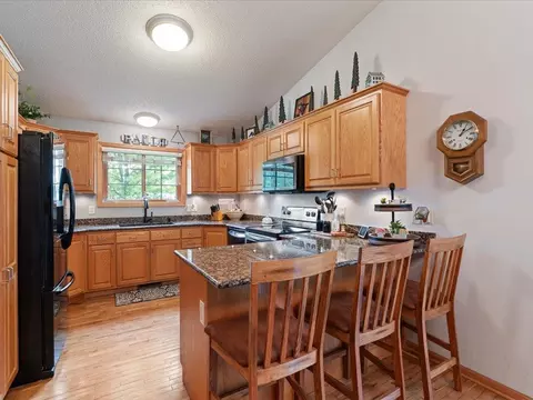 11743 Knotty Pine Dr, Baxter, MN 56425 photo 6