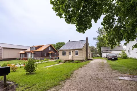 50 4th St NE, Harmony, MN 55939