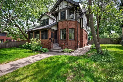 1120 Portland Ave, Saint Paul, MN 55104