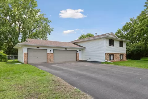 8208 Quebec Ct N, Brooklyn Park, MN 55445