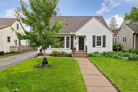 5828 Bryant Ave S, Minneapolis, MN 55419