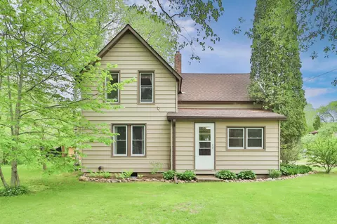 40412 Pinto Dr, Browerville, MN 56438