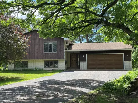 4945 264th St, Wyoming, MN 55092