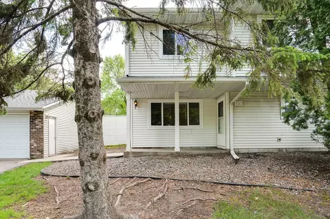 9341 Ranchview Ln N, Maple Grove, MN 55369