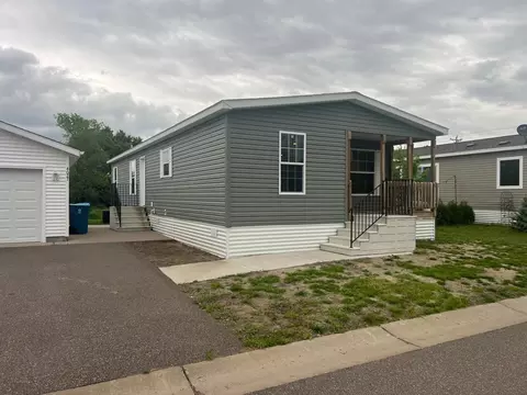 4027 235th Ln NW, Saint Francis, MN 55070