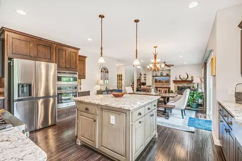 3583 Springwood Path, Eagan, MN 55123 photo 20
