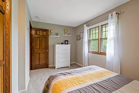 6519 Hunter Ln, Corcoran, MN 55340 photo 17