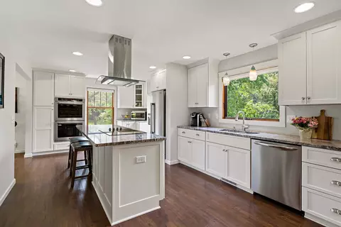 6519 Hunter Ln, Corcoran, MN 55340