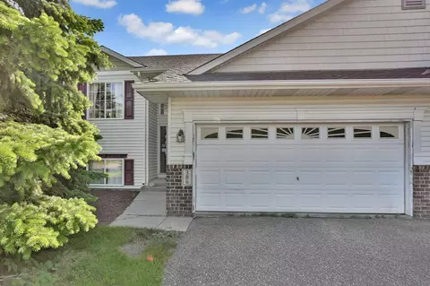 386 Meadow Ln, Somerset, WI 54025