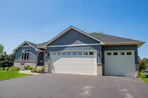 20984 Buchanan St NE, East Bethel, MN 55011