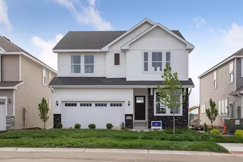 15084 Ardgillan Rd, Rosemount, MN 55068