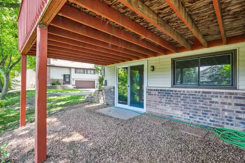 10758 Cavell Rd, Bloomington, MN 55438 photo 29