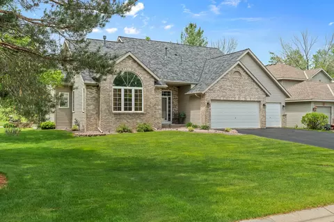 3976 Bailey Ridge Dr, Woodbury, MN 55125