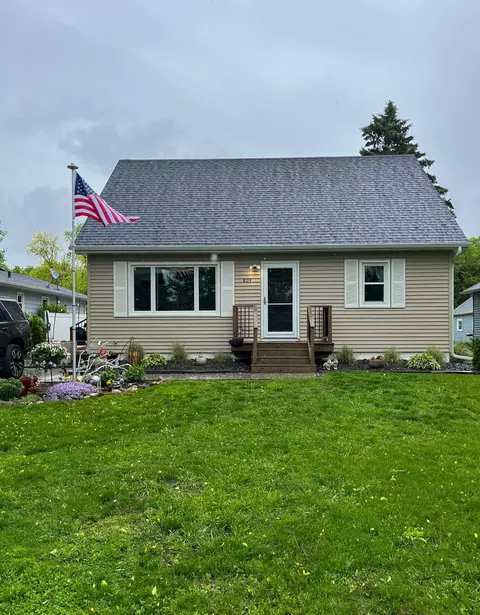 804 4th St SE, Barnesville, MN 56514