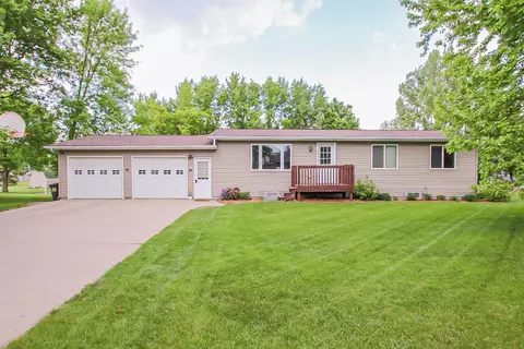 1208 Park Ln, Sauk Centre, MN 56378
