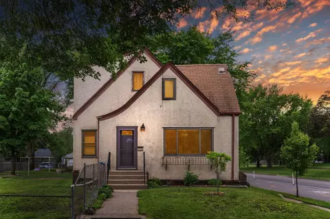 5253 Aldrich Ave N, Minneapolis, MN 55430
