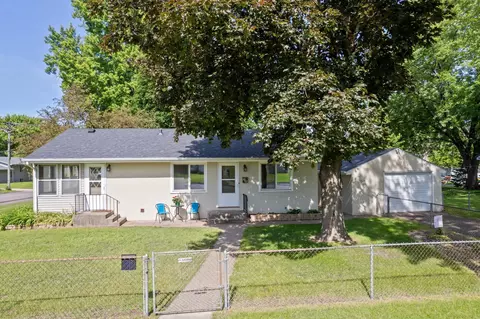 799 Holley Ave, Saint Paul Park, MN 55071
