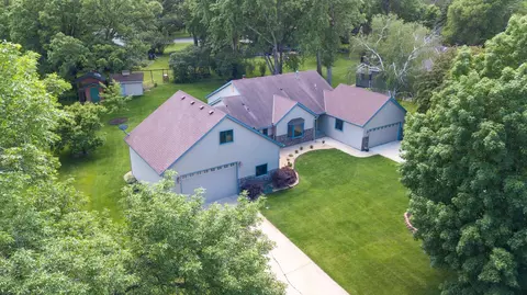 602 20th St N, Sartell, MN 56377