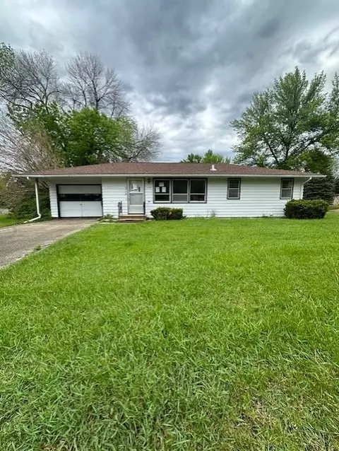 1202 W Front St, Albert Lea, MN 56007