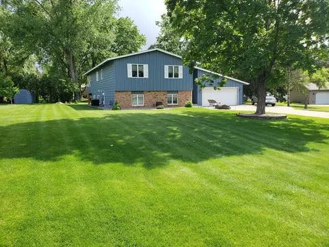 16141 6th St N, Lakeland, MN 55043