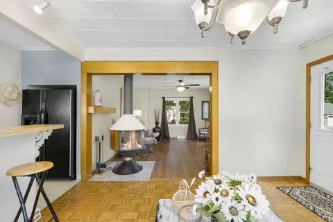 100 Mound Ave, Tonka Bay, MN 55331 photo 8