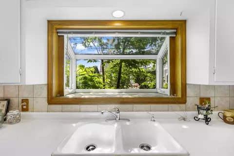100 Mound Ave, Tonka Bay, MN 55331 photo 18