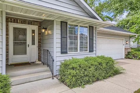 206 Park St E, Cologne, MN 55322 photo 3