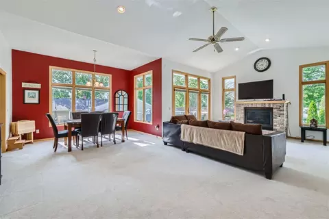 206 Park St E, Cologne, MN 55322 photo 6