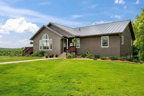 16761 Hall Ave, Nerstrand, MN 55053
