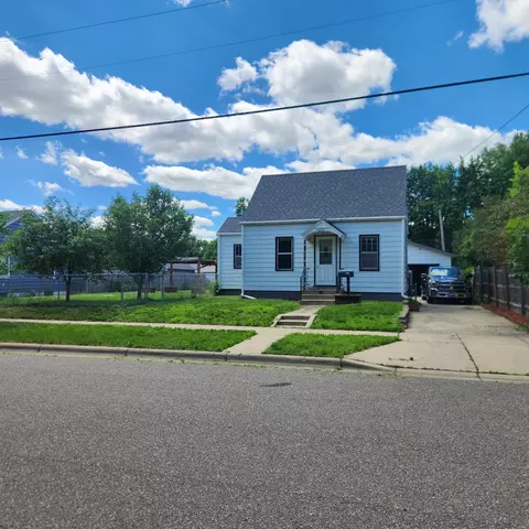 215 30th Ave N, Saint Cloud, MN 56303