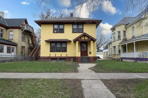 607 8th Ave S, Saint Cloud, MN 56301