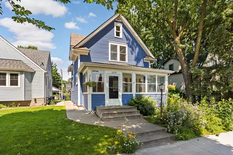 1239 Juno Ave, Saint Paul, MN 55116