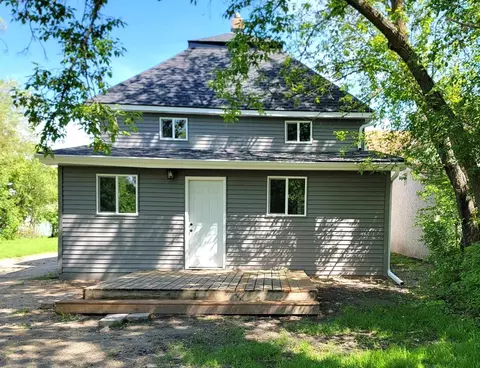 1002 SE 15th St, Brainerd, MN 56401 photo 2