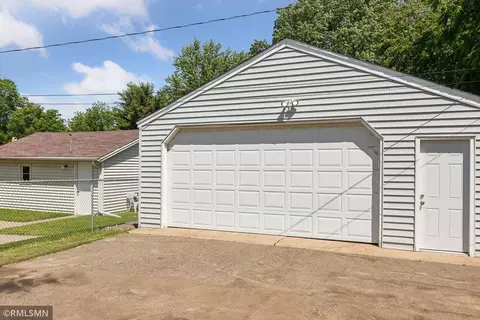 1508 E 86th St, Bloomington, MN 55425 photo 25