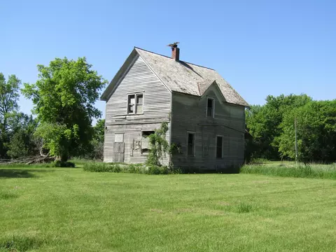 1075 610th St, Echo, MN 56237