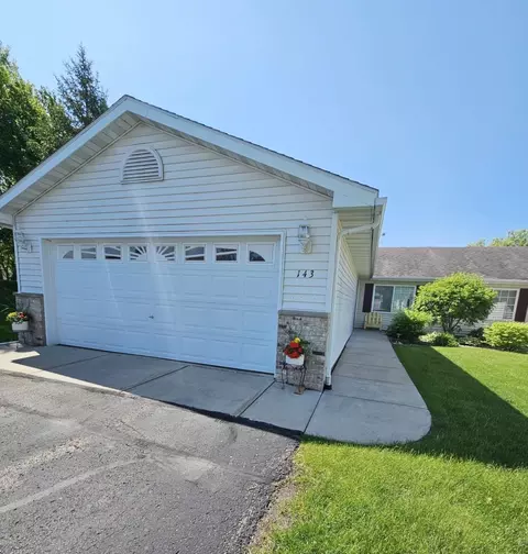 143 Cedar Cove Ln, Owatonna, MN 55060
