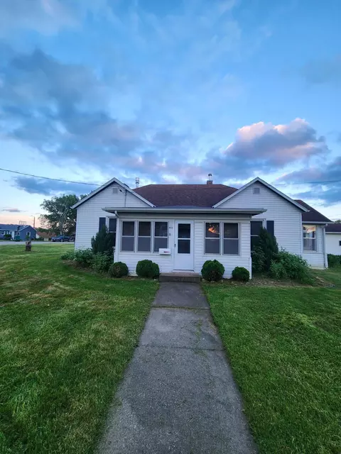 405 Cratte Ave, Wabasha, MN 55981