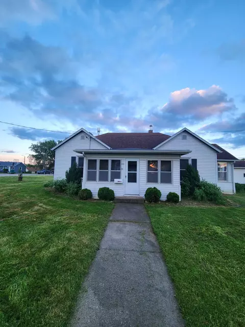 405 Cratte Ave, Wabasha, MN 55981