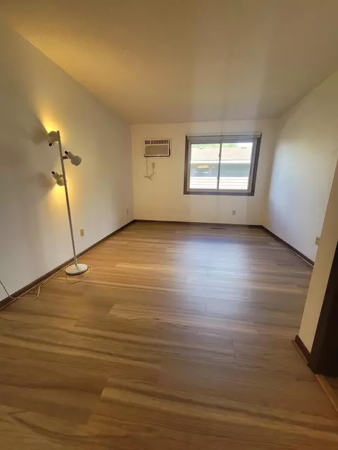 4512 Cinnamon Ridge Trl #A, Eagan, MN 55122 photo 12