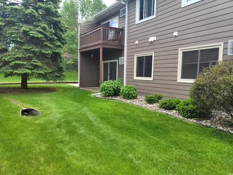 4512 Cinnamon Ridge Trl #A, Eagan, MN 55122 photo 24