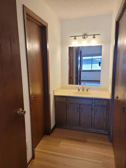 4512 Cinnamon Ridge Trl #A, Eagan, MN 55122 photo 19