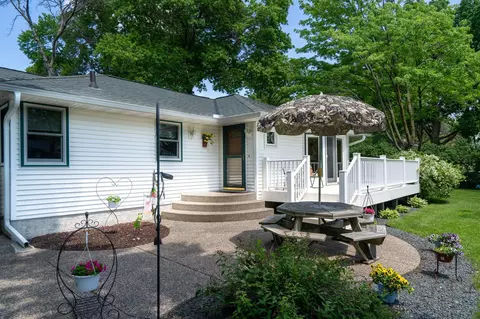 1055 94th Ave NW, Coon Rapids, MN 55433