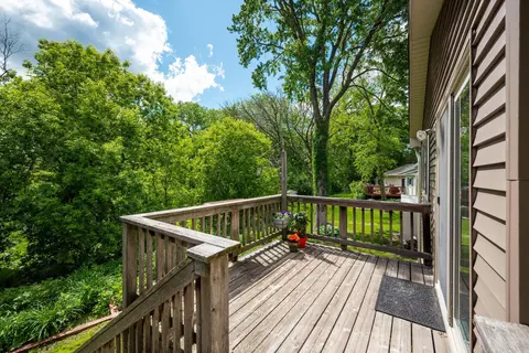 1733 Nokia Way, Eagan, MN 55122 photo 18