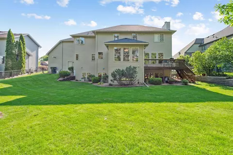 4953 Sycamore Dr, Eagan, MN 55123 photo 24