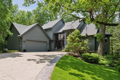 18686 Pheasant Ridge Rd, Prior Lake, MN 55372
