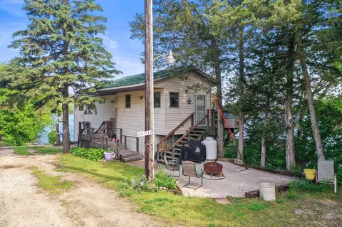 26078 Highway 61, Winona, MN 55987