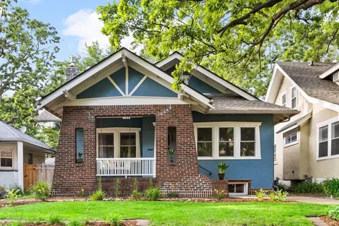 1053 Lombard Ave, Saint Paul, MN 55105