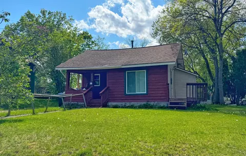405 10th St, Cloquet, MN 55720