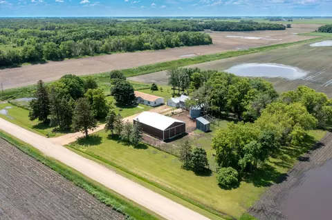 36088 County Road 63, Saint Peter, MN 56082