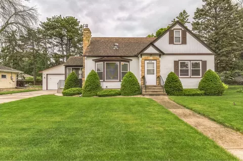3315 145th St W, Rosemount, MN 55068